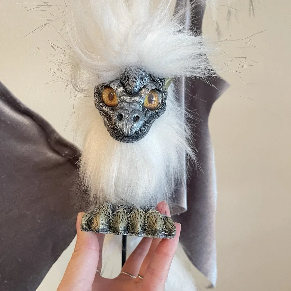 Imaginarium Albert Alfaro Winged Shoulder Dragon Puppet Drabbit Cable Silver 18